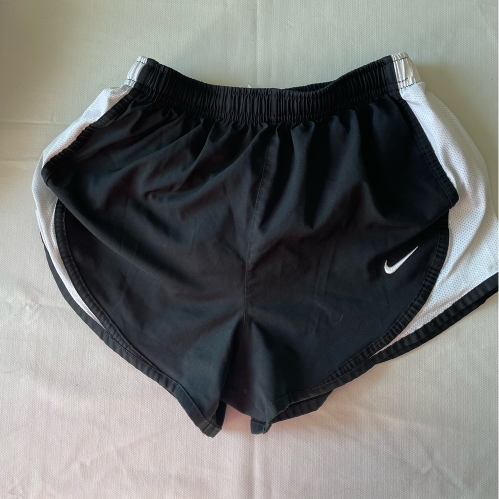 Nike Women's Black and White Drifit running shorts size XS